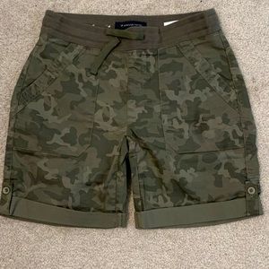 Women’s Camo Shorts